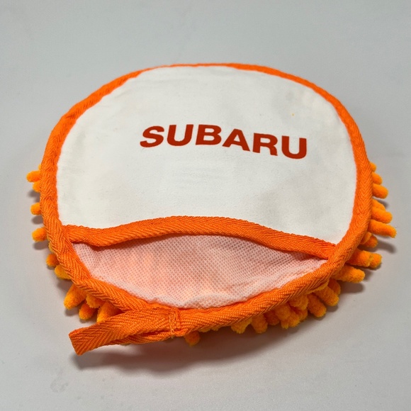 Subaru Dust Mitt in Bright Orange - Picture 1 of 2